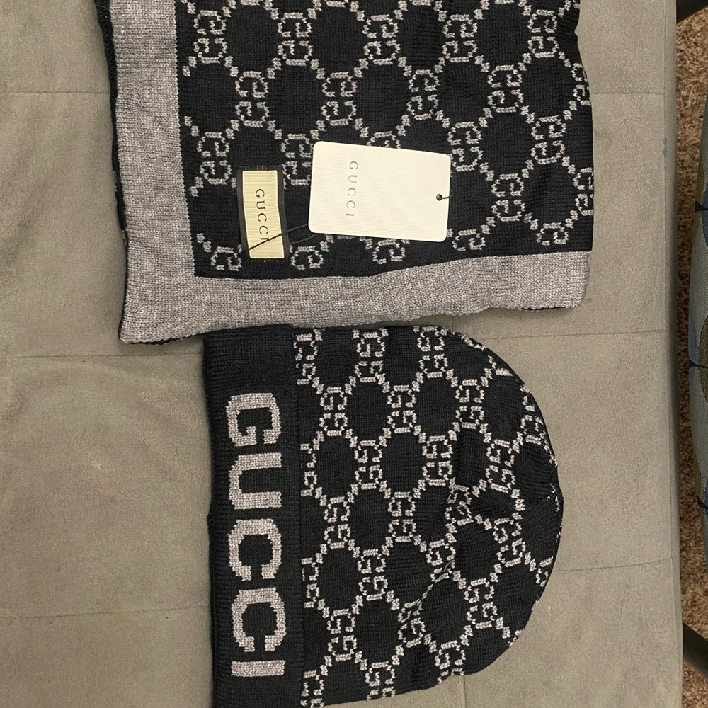 Gucci Hat and Scarf Set
